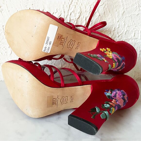 JLo Red Satin Strappy Heels Embroidered Floral Tie Sandals - Women's Size 9-1/2 - Picture 6 of 7